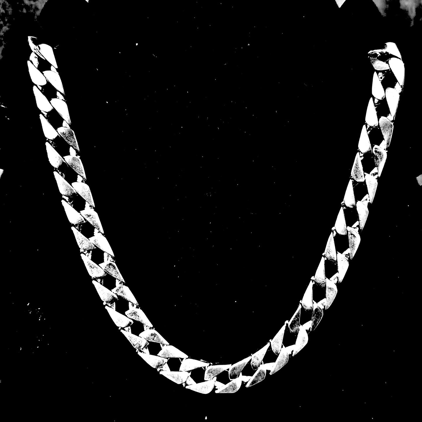 Bold Cuban Link Chain in 925 Sterling Silver