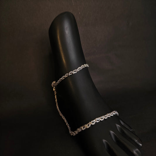 Elegant Weave Silver Payal