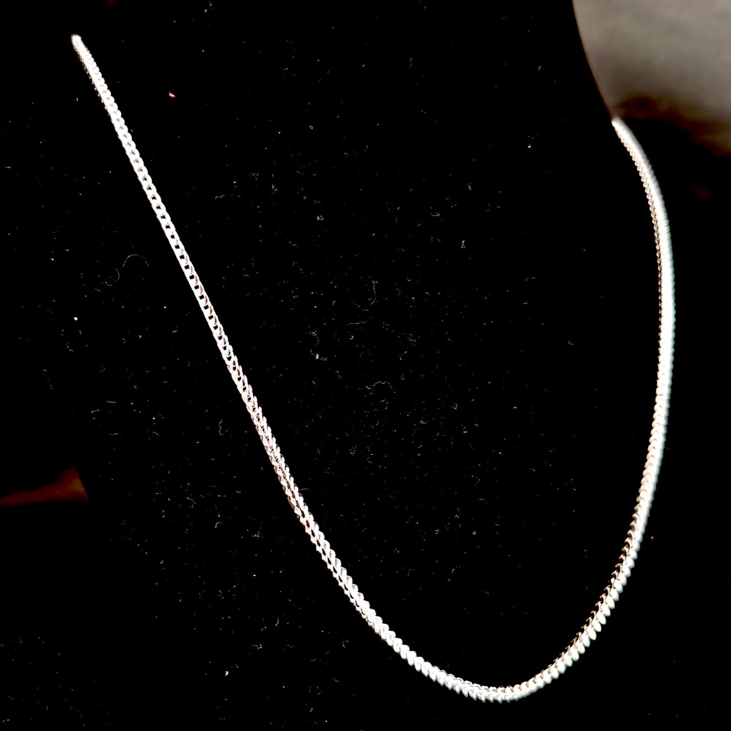 Rope Twist Sleek Chain