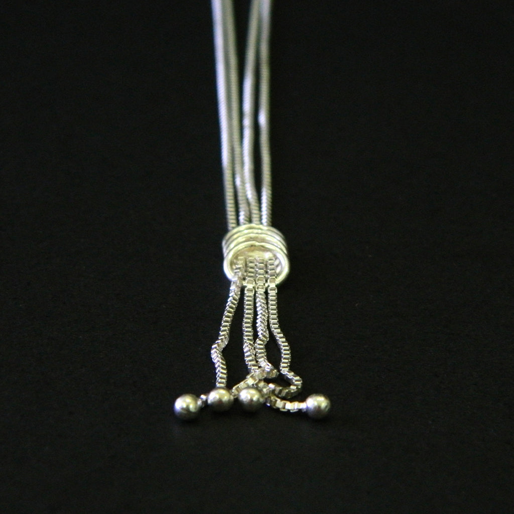 Box Link Tassel Knot Necklace