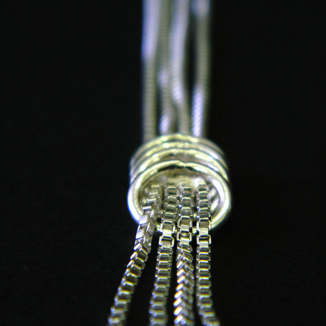 Box Link Tassel Knot Necklace