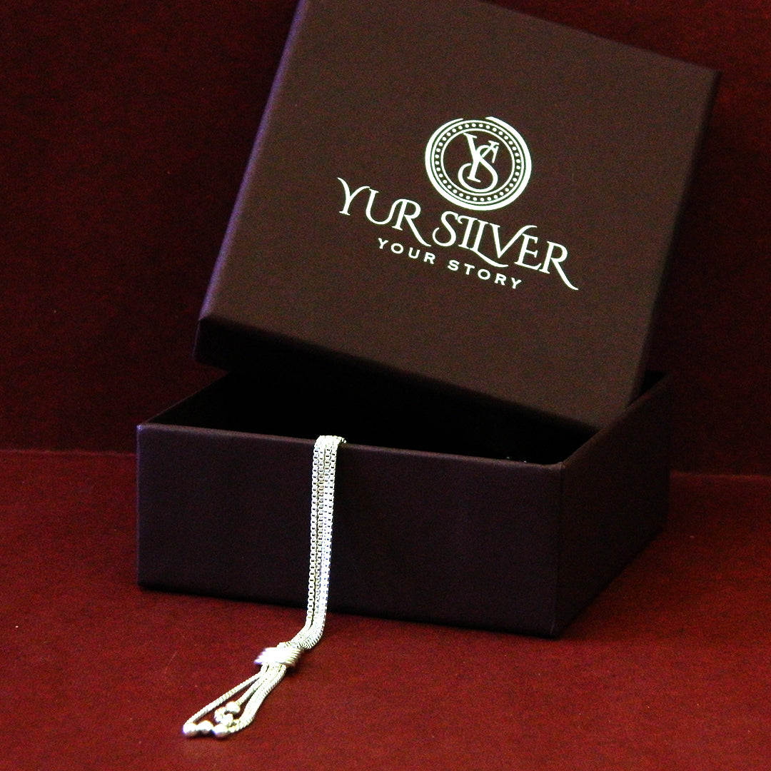Box Link Tassel Knot Necklace