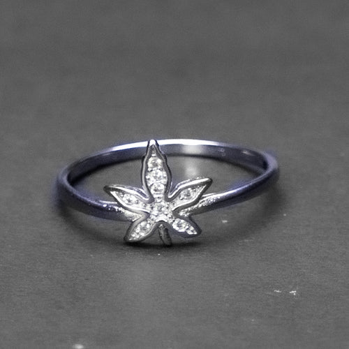 925 Sterling Silver Floral Star Ring