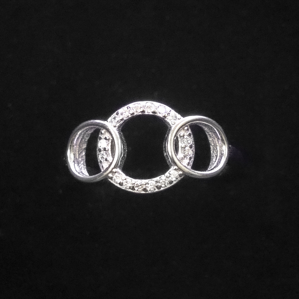 925 Sterling Silver Interlocking Circle Ring