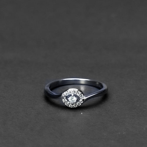 925 Sterling Silver Classic Solitaire Ring