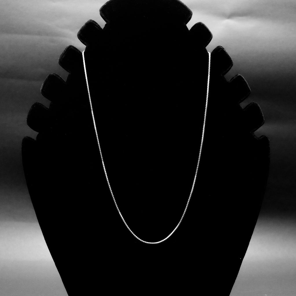 Classic Unisex Silver Chain Necklace