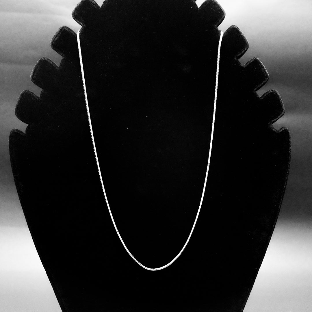 Sleek Italian Silver Chain Necklace