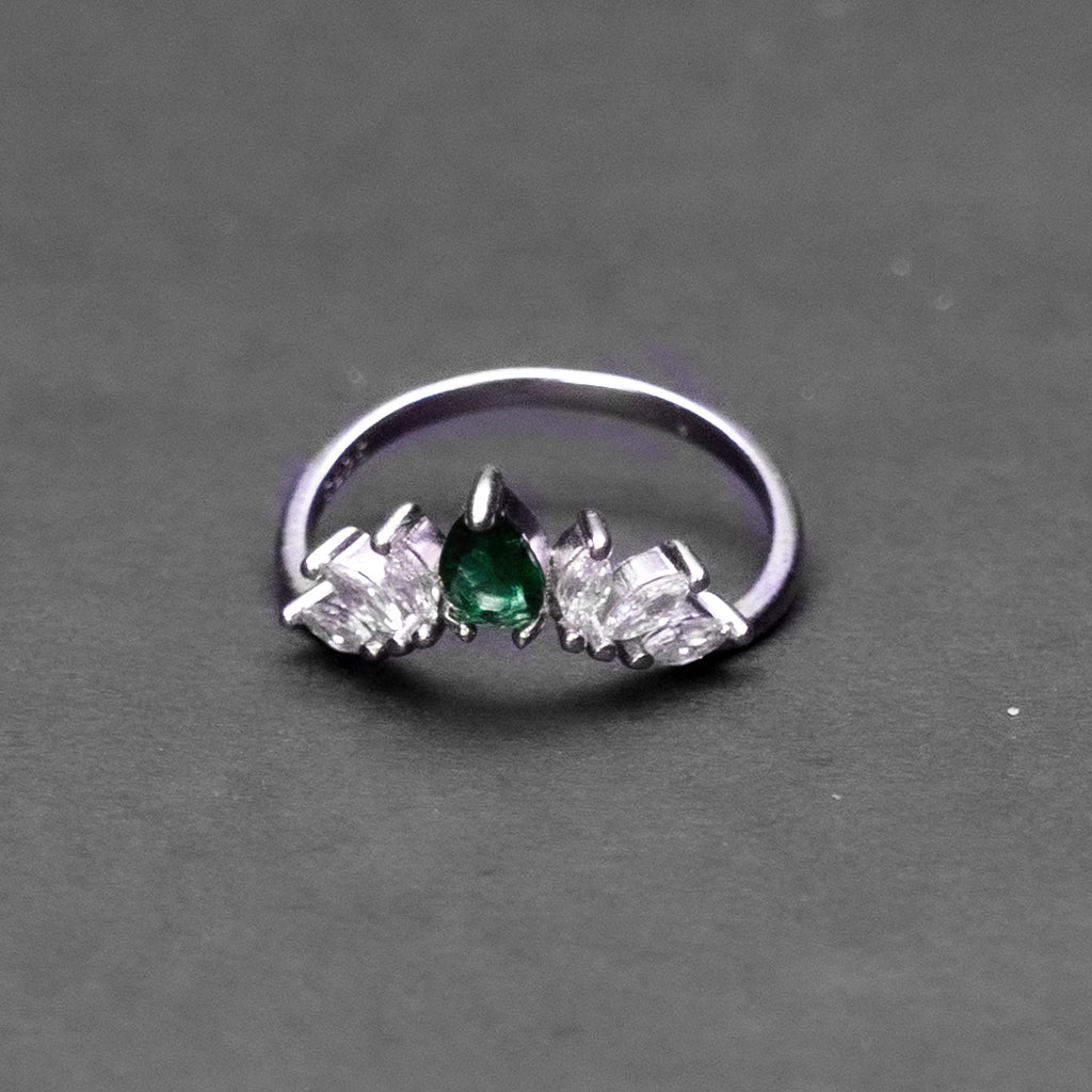 Green Crown Silver Ring