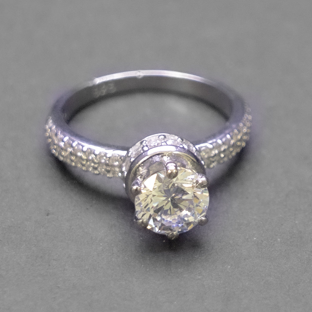 925 Sterling Silver Solitaire Ring for Women
