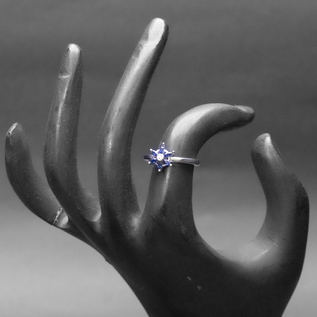925 Sterling Silver Blue Floral CZ Ring
