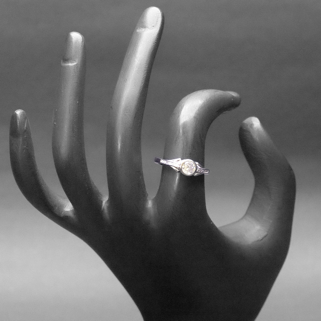 Solitaire 925 Sterling Silver Ring