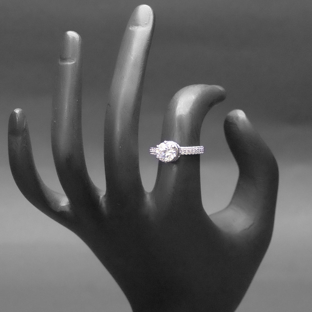 925 Sterling Silver Solitaire Ring for Women
