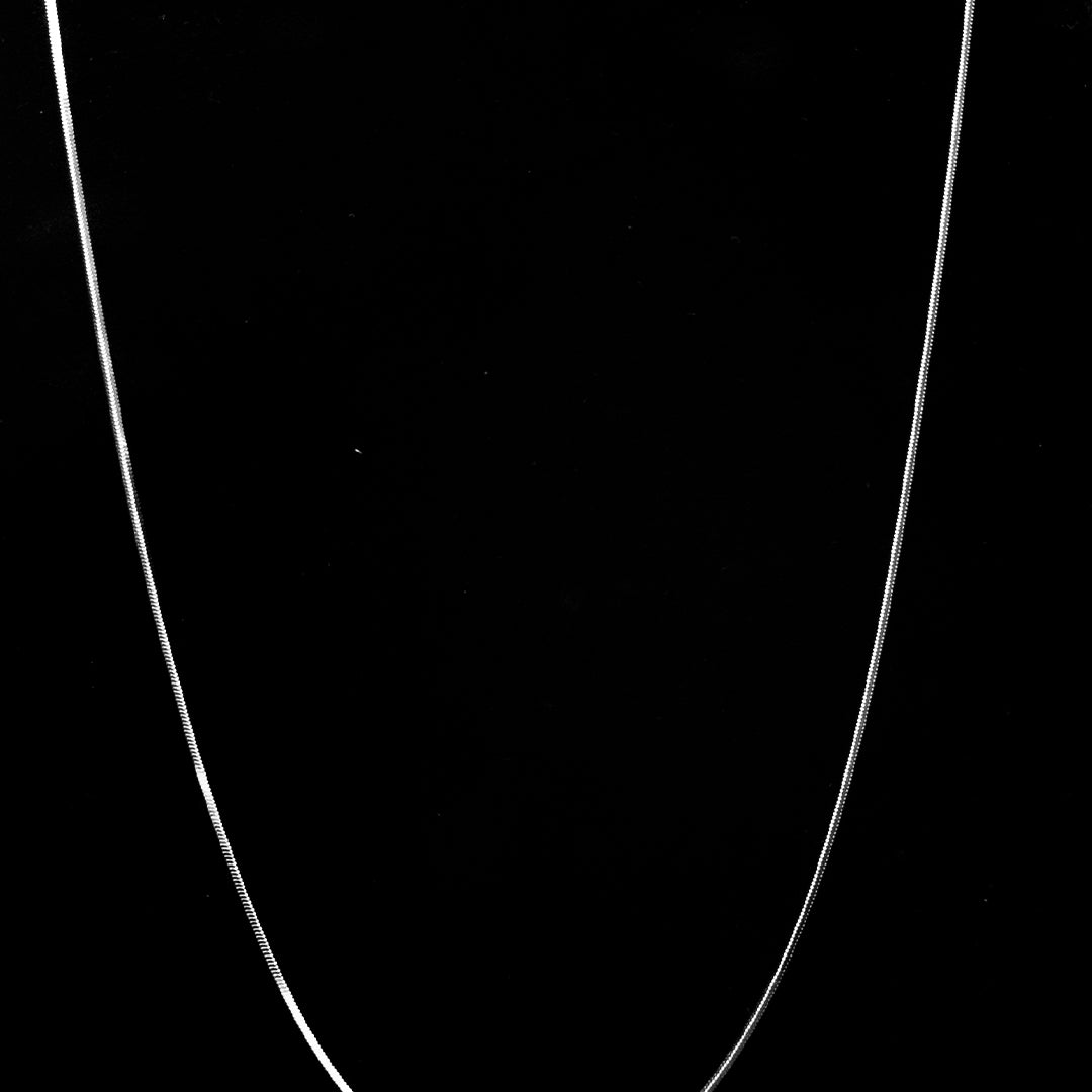 Minimalist Silver Chain Necklace for Daily Wear Girls