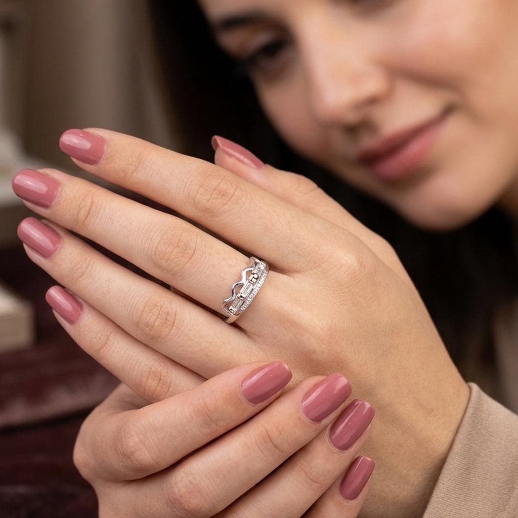 925 Sterling Silver Interlocking Wave Ring