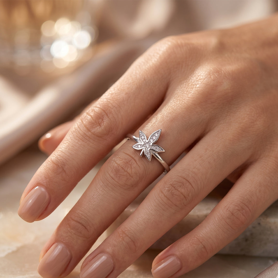 925 Sterling Silver Floral Star Ring