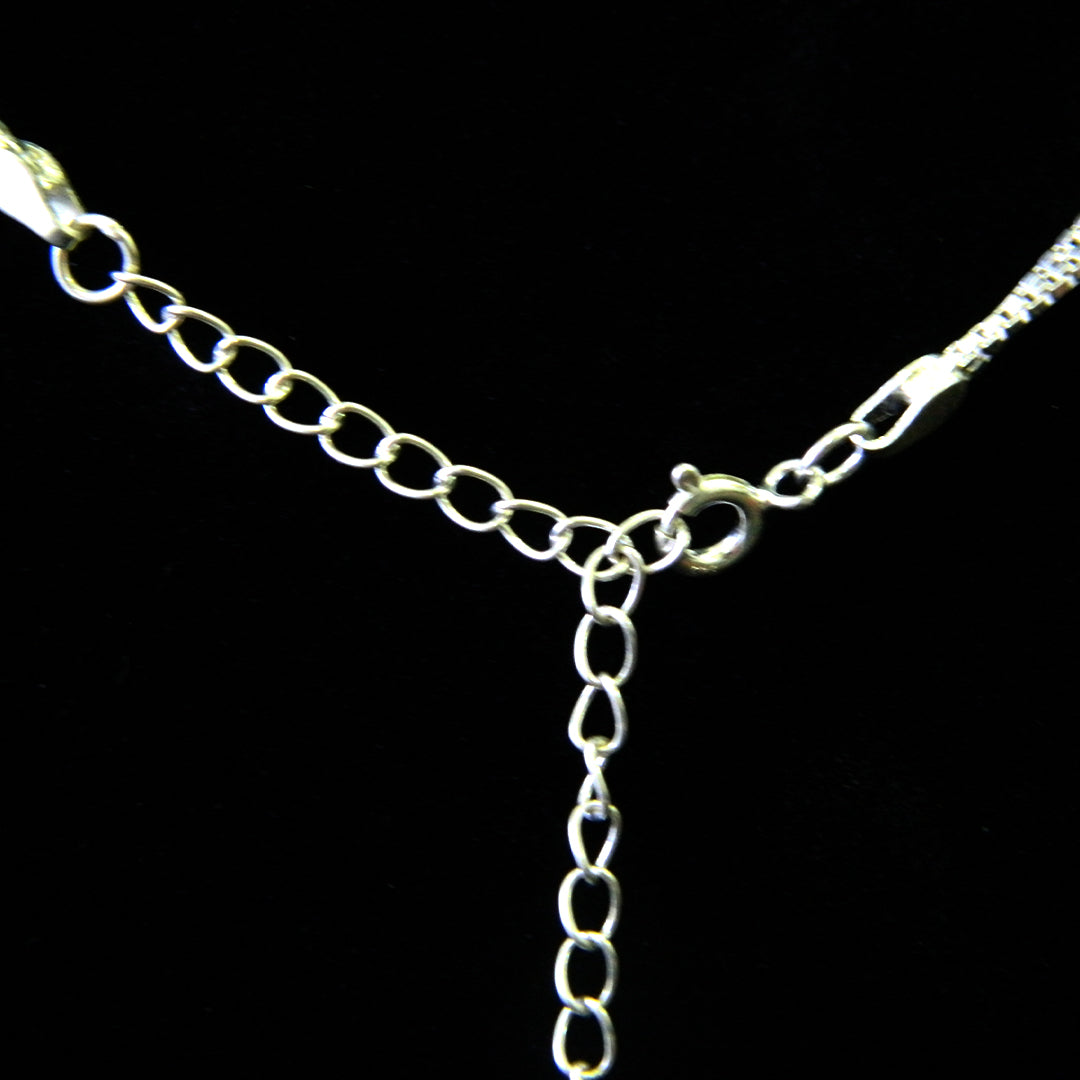 Box Link Tassel Knot Necklace