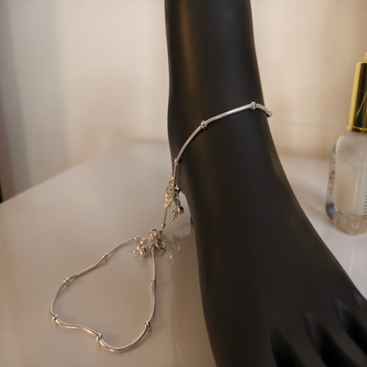 Minimal Beaded Silver Payal