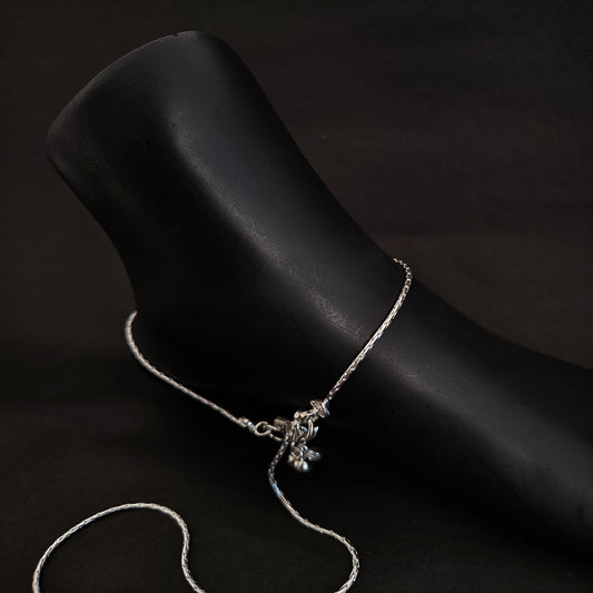 Twisted Box Chain Silver Payal