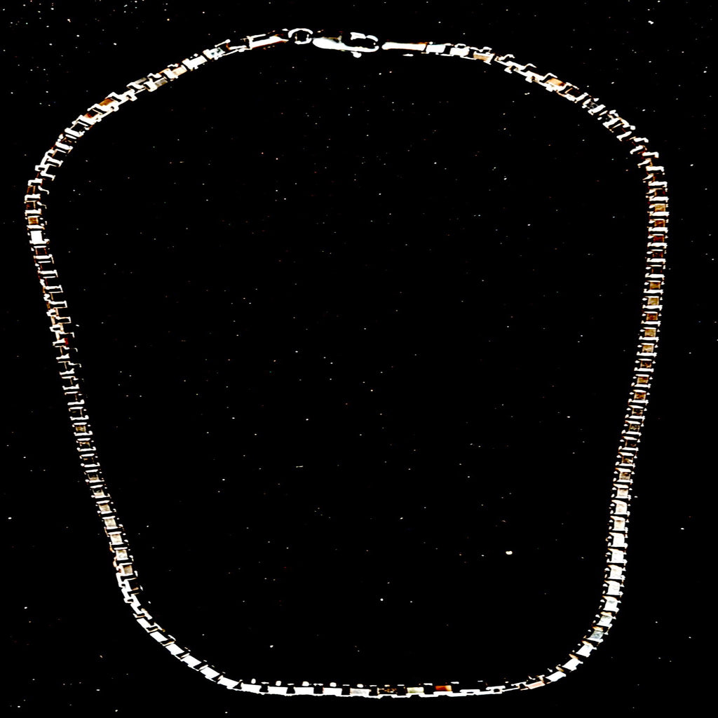 Metro Box Link Chain