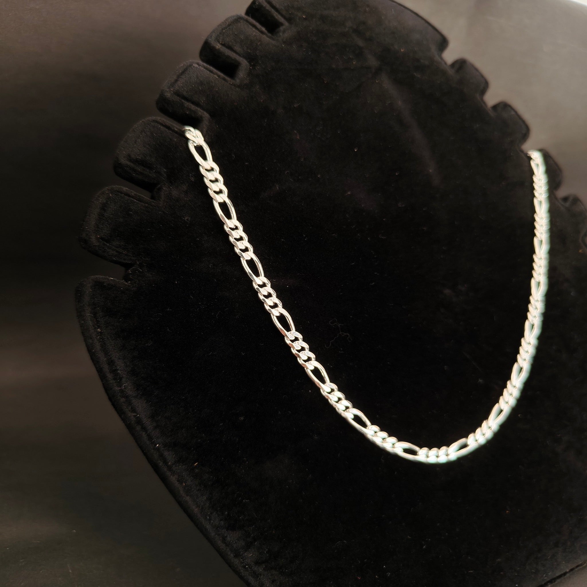 Figaro Link Chain