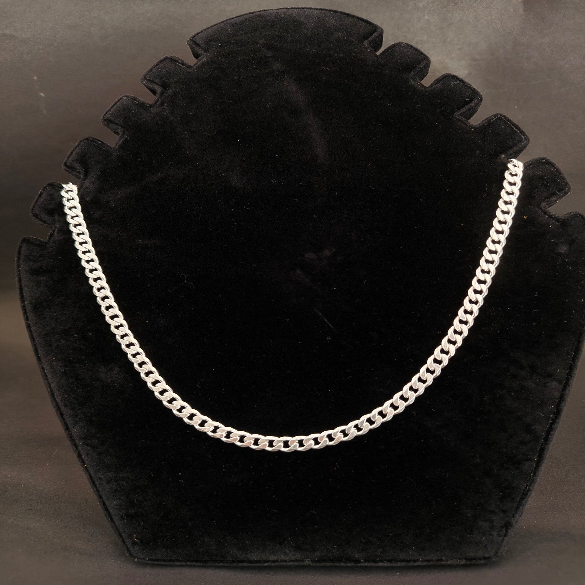 Heavy Curb Chain