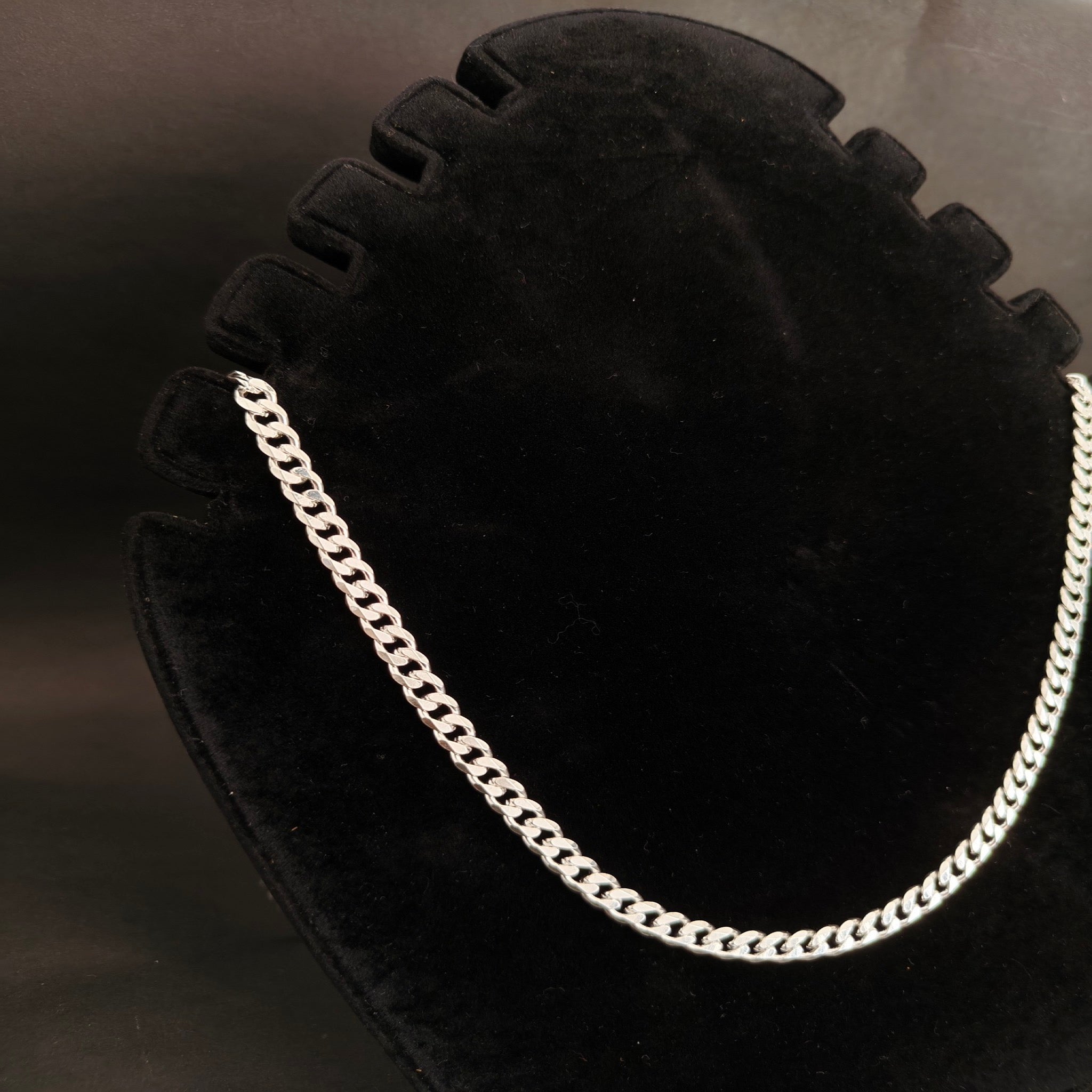 Heavy Curb Chain