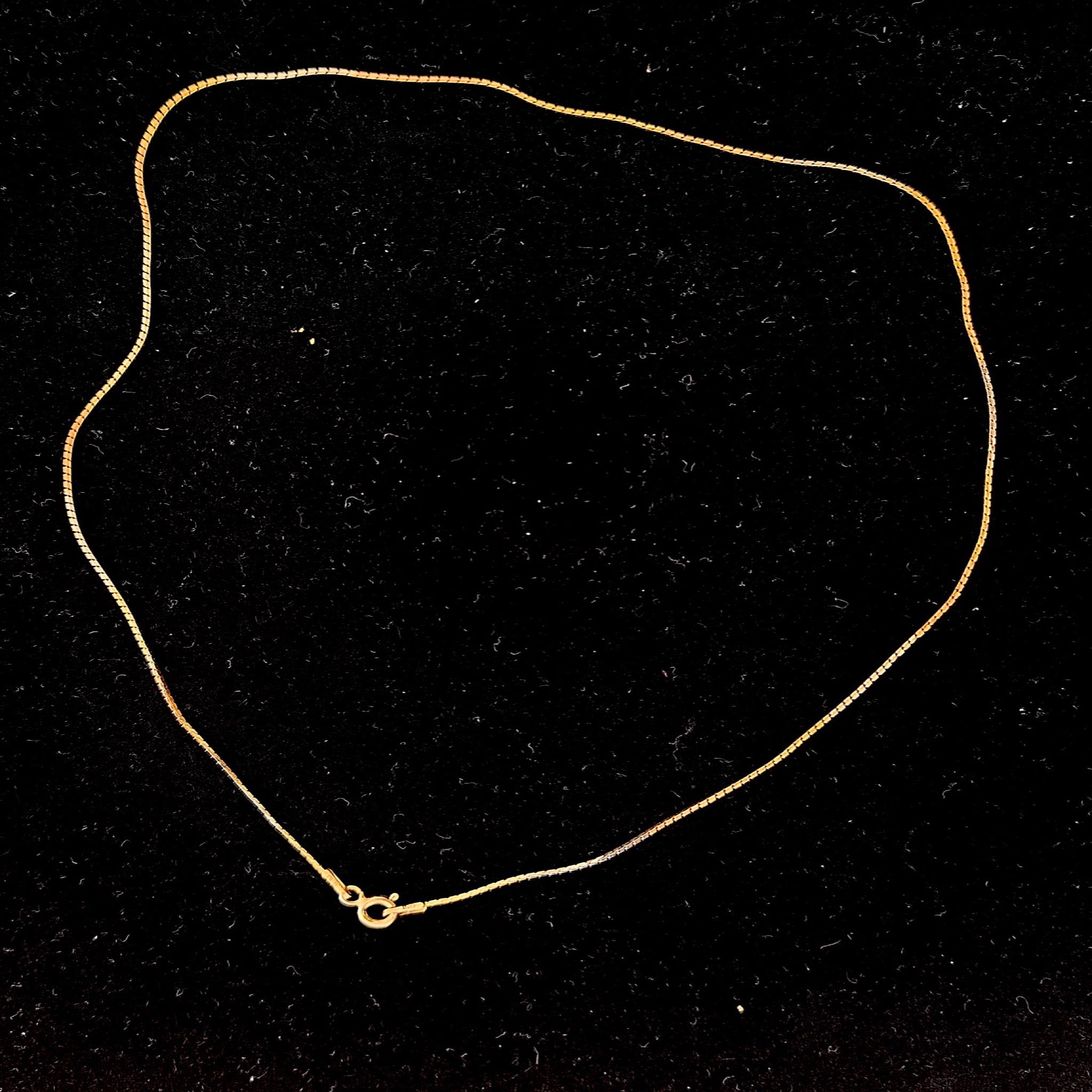 Dual Finish Sleek Chain
