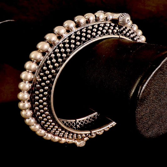 Heritage Beadwork Kada