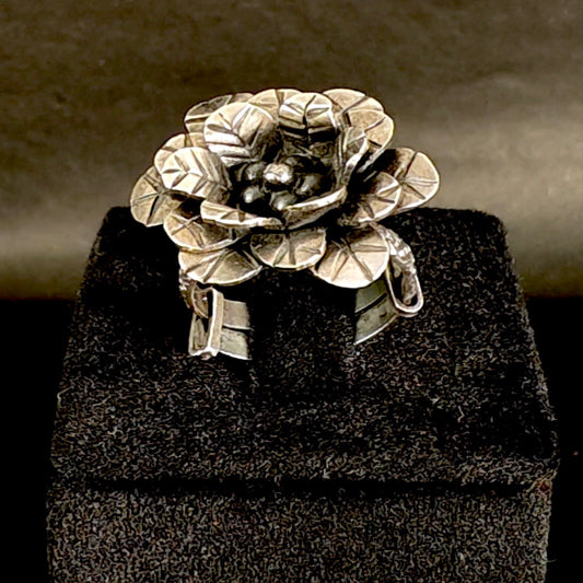 Ornate Wildflower Ring