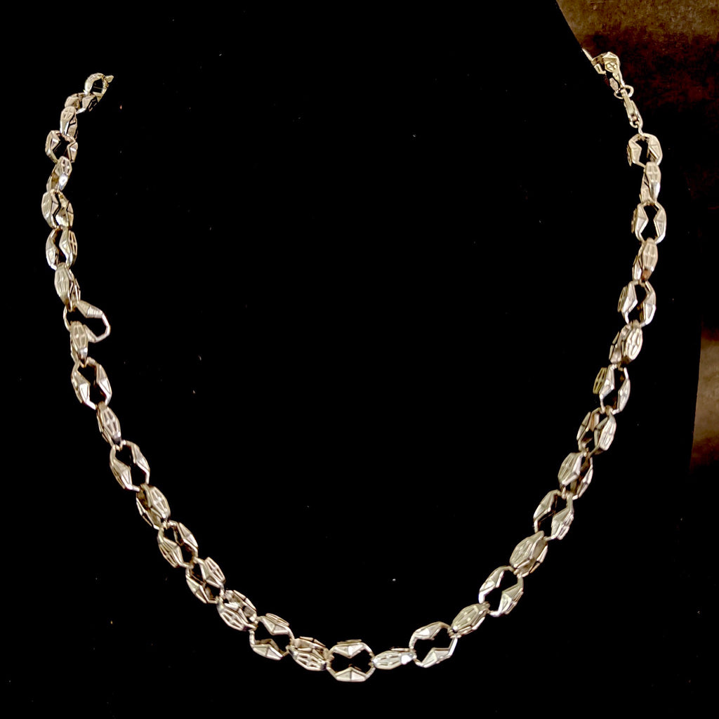 Faceted Barrel Chain