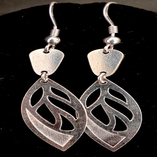 Leaf Vein Drop Earrings