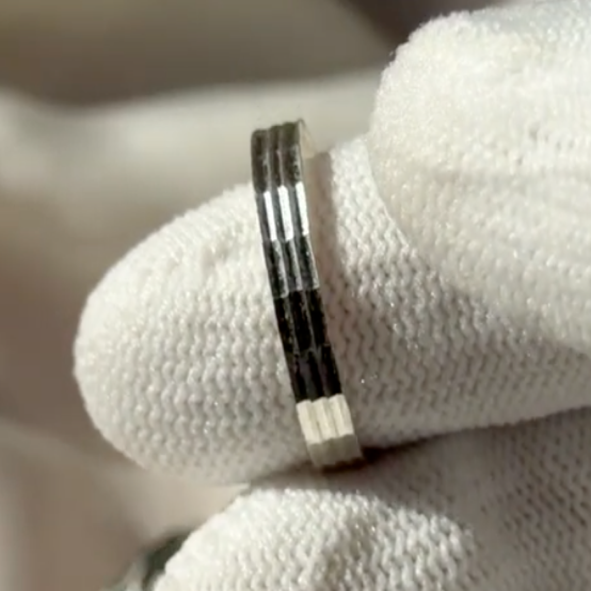 Linear Carve Band Ring