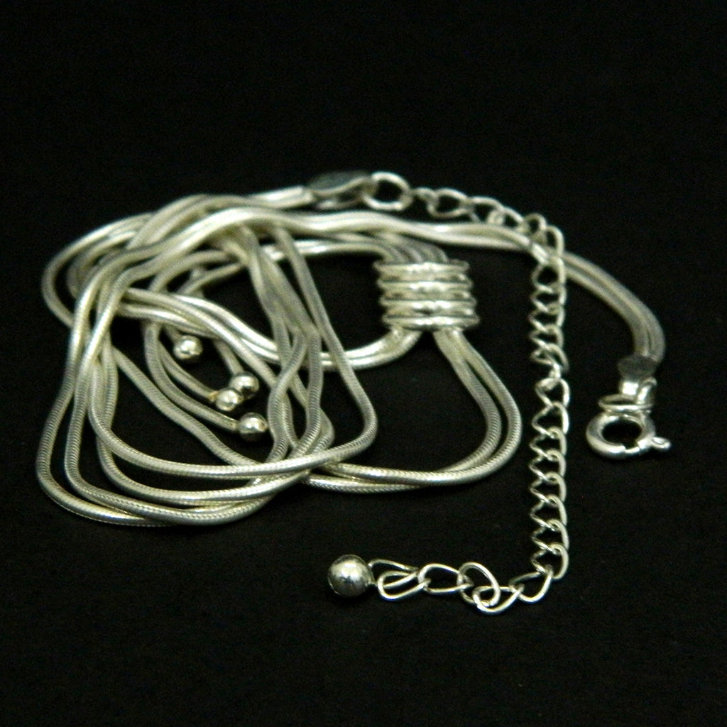Single Knot Tassel Chain Necklace